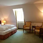 Wasserburg Zu فندق 4*