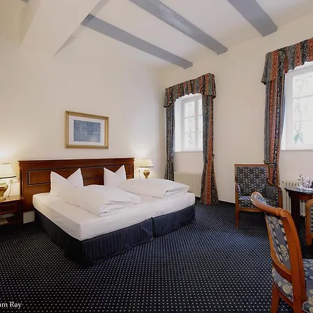 Hotel Und Wasserburg Zu Gommern