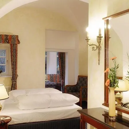 Und Wasserburg Zu 4* Gommern