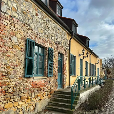 Wasserburg Zu
