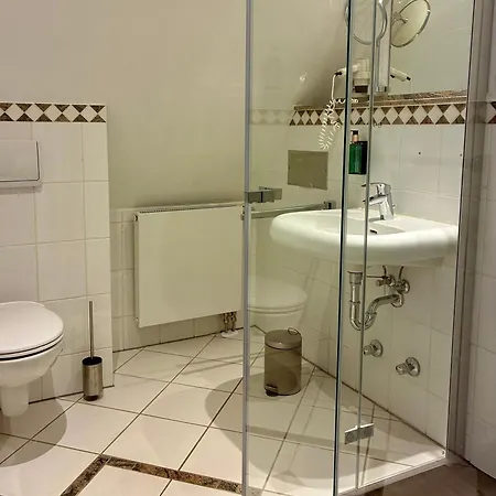 Und Wasserburg Zu Hotel Gommern