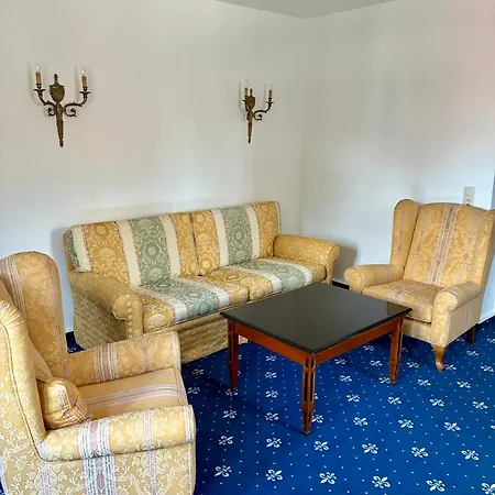 Wasserburg Zu 4* Gommern