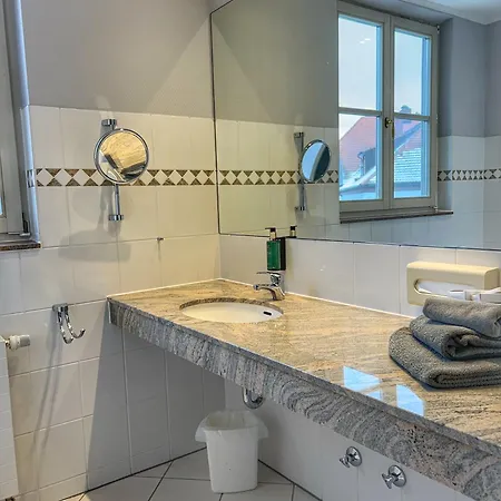Wasserburg Zu 4* Gommern