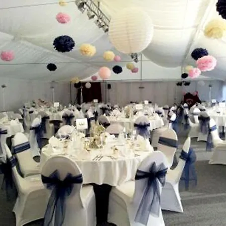 Hotel Und Wasserburg Zu Gommern