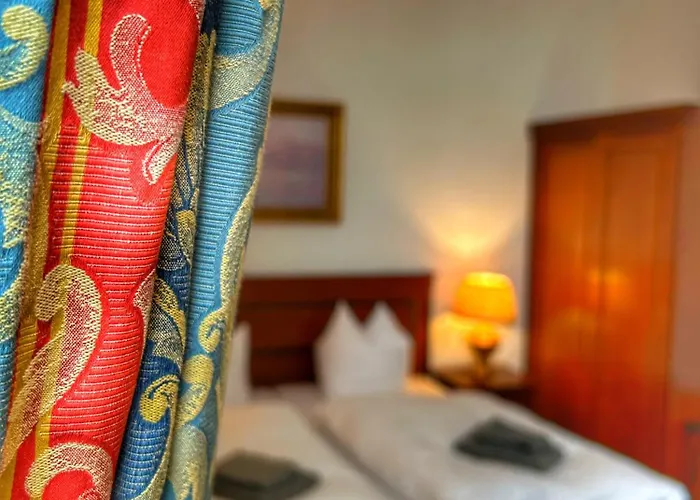 Und Wasserburg Zu 4*