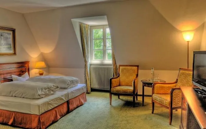 Und Wasserburg Zu 4* Gommern