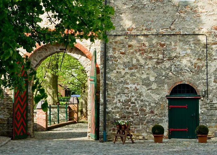 Und Wasserburg Zu فندق 4*